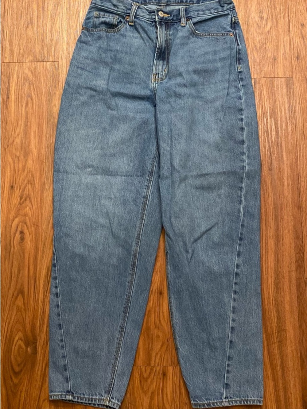 Old Navy Women's Tall Balloon Jeans